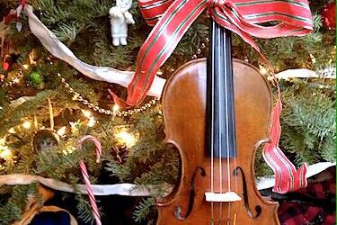 23 december Kerstmuziek bij ons in de praktijk!